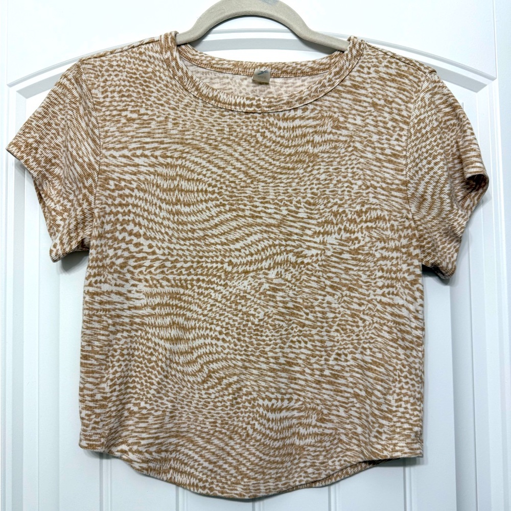 Old Navy Tan Crop Top Short Sleeve Relaxed